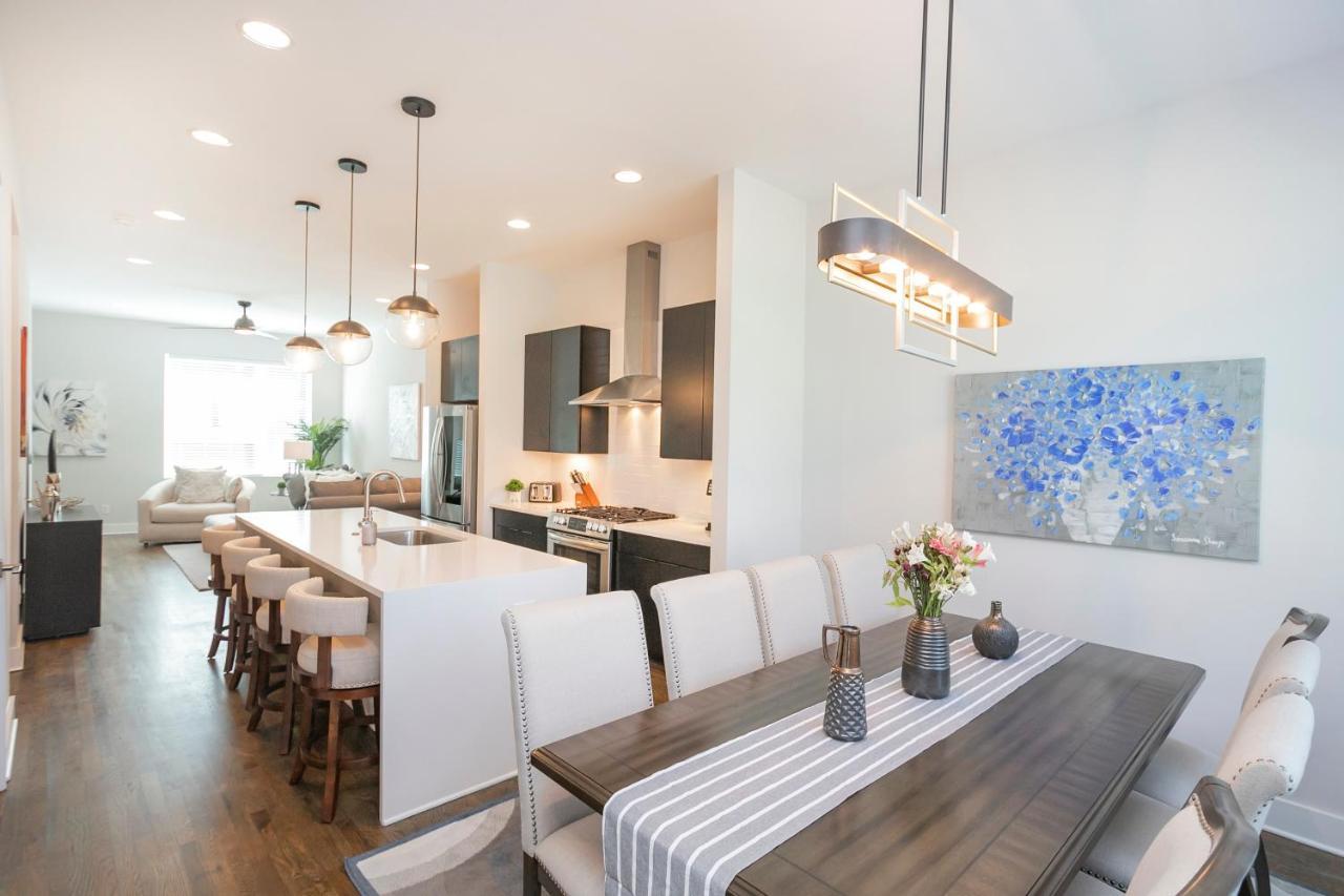 Luxury Townhome Skyline Views Mins To Dt Нэшвилл Экстерьер фото